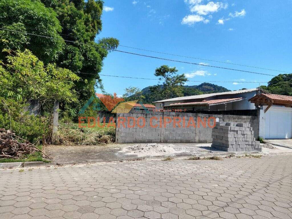 Terreno à venda no Portal da Fazendinha: 