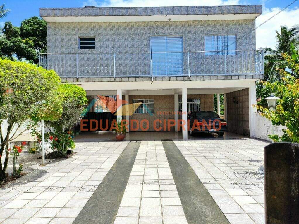 Casa à venda no Travessão: 