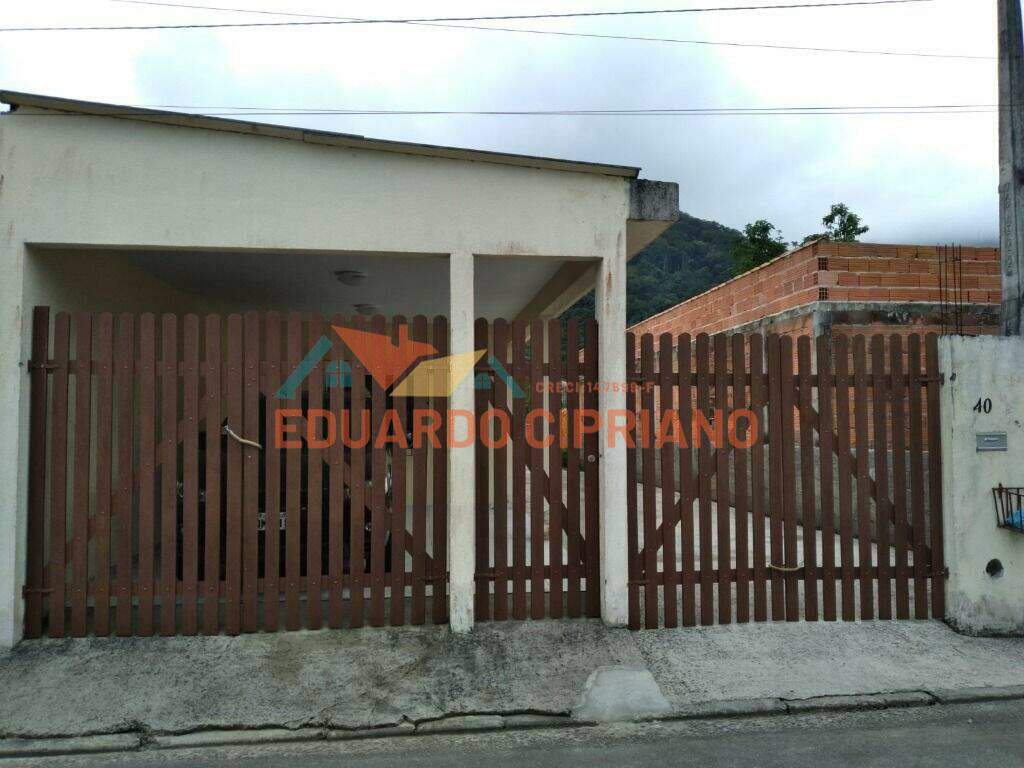 Casa à venda no Massaguaçu: 