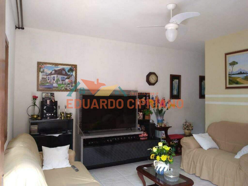 Casa à venda no Massaguaçu: 