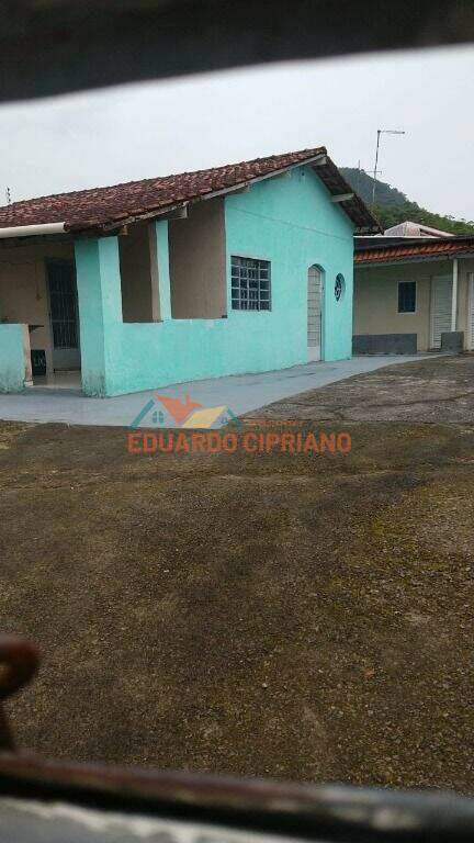 Casa à venda no Martim de Sá: 