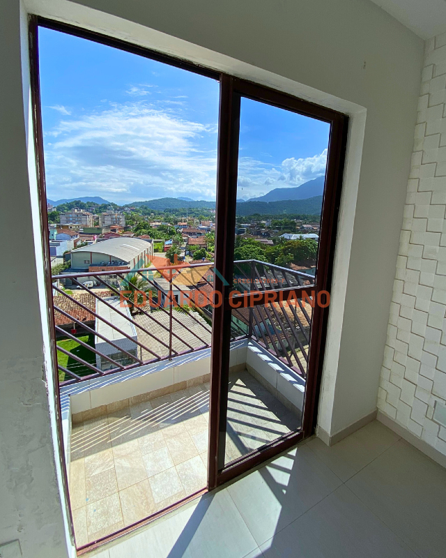 Apartamento à venda no Massaguaçu: 