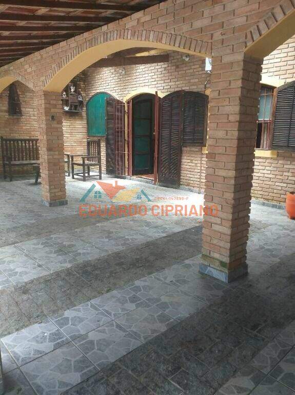 Casa à venda no Massaguaçu: 