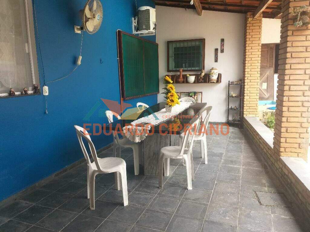 Casa à venda no Massaguaçu: 