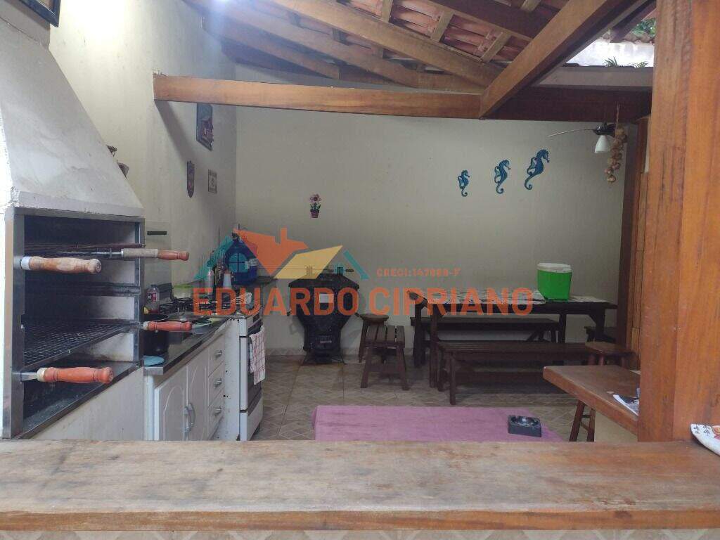 Casa à venda no Massaguaçu: 