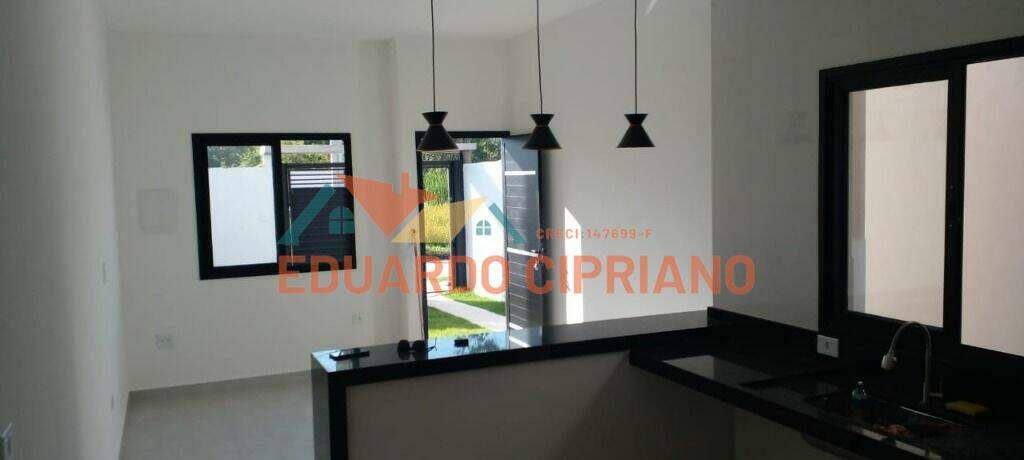 Casa à venda no Balneário dos Golfinhos: 