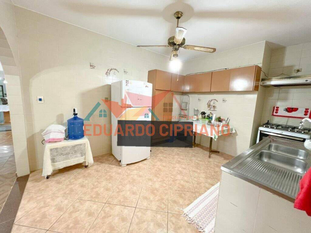 Casa à venda no Park Imperial: 