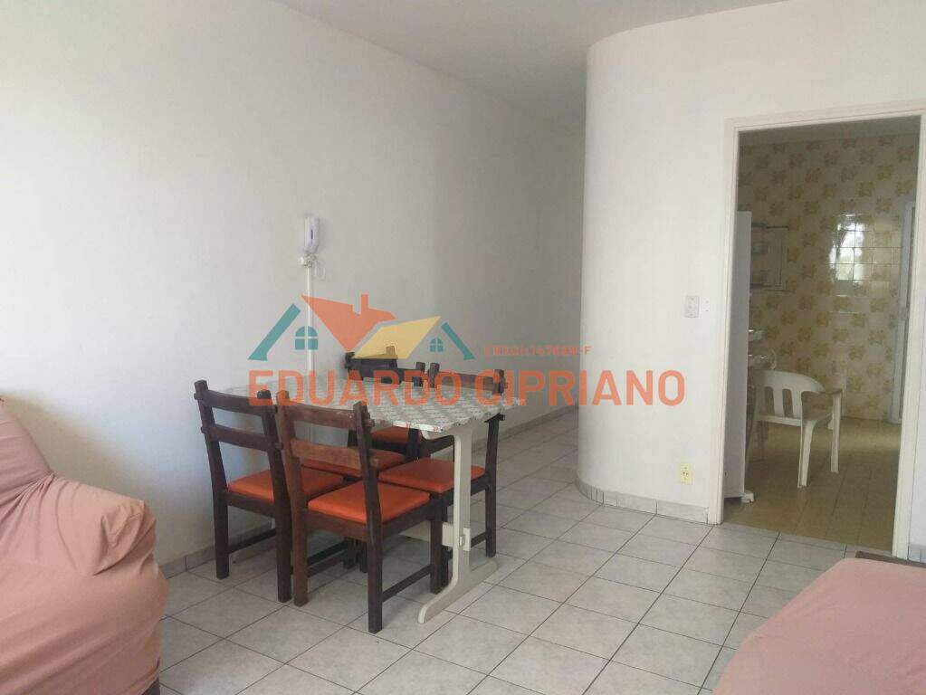 Apartamento à venda no Martim de Sá: 