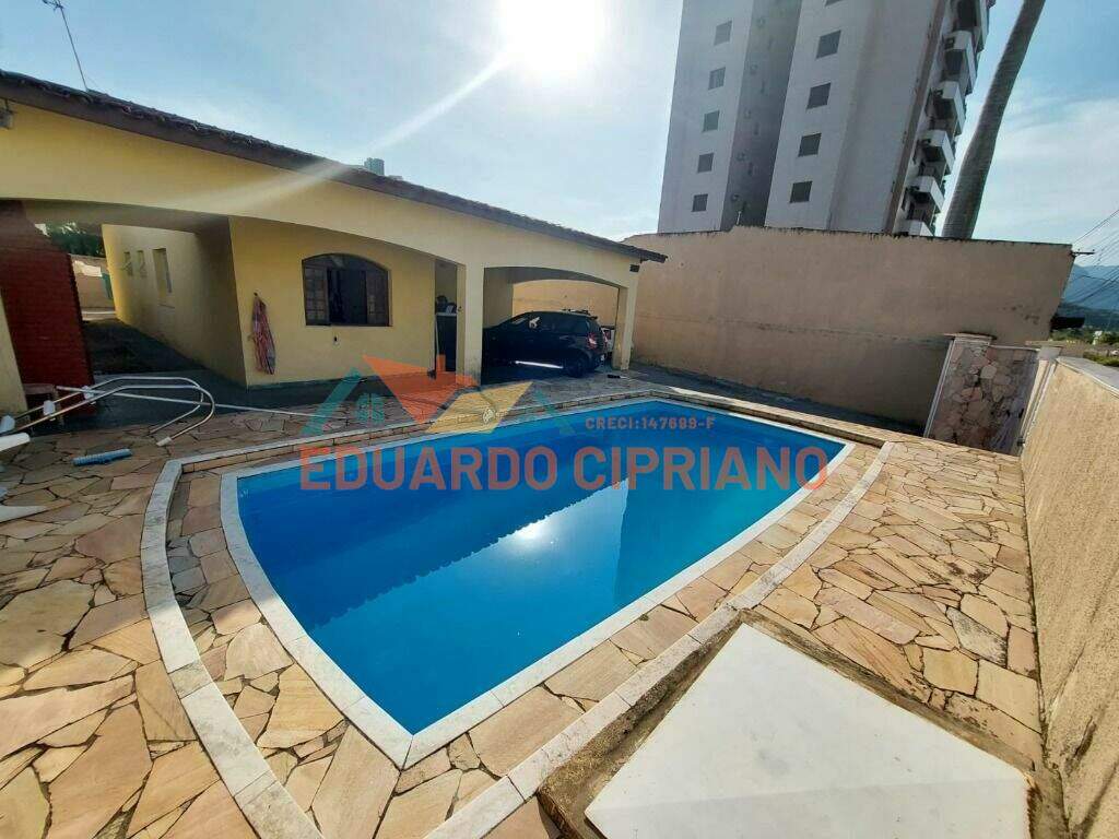 Casa à venda no Prainha: 