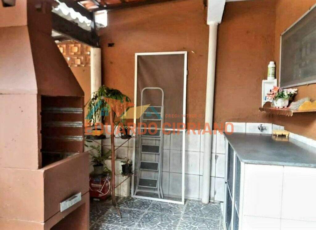 Casa à venda no Indaiá: 