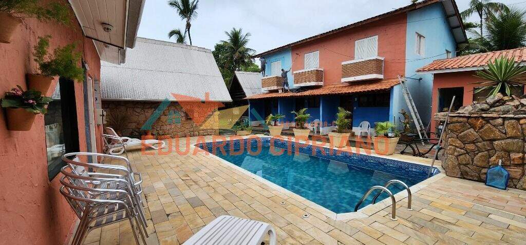 Pousada à venda no Massaguaçu: 