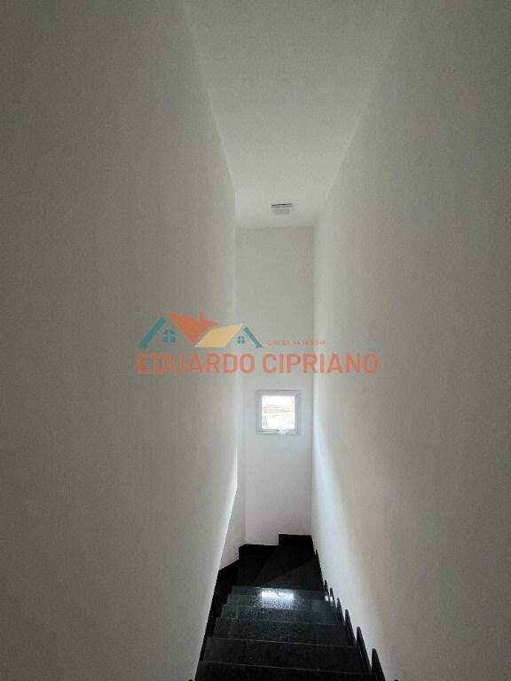 Casa à venda no Rio do Ouro: 