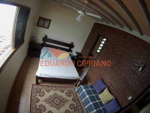 Sobrado à venda no Massaguaçu: 