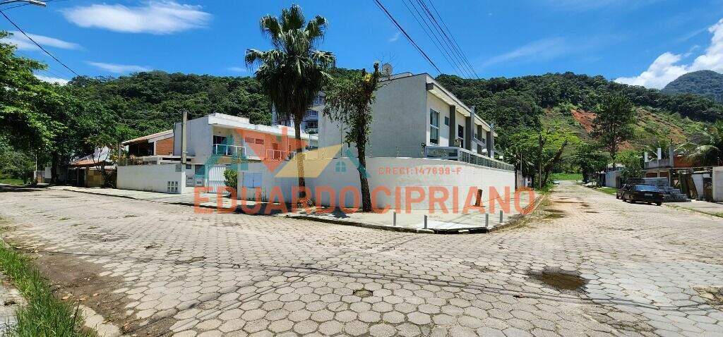 Apartamento à venda no Massaguaçu: 