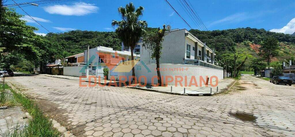 Apartamento à venda no Massaguaçu: 