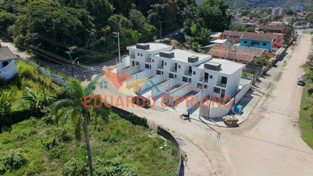 Casa à venda no Massaguaçu: 