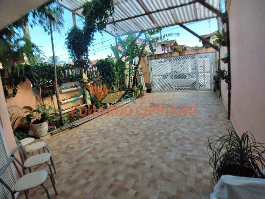 Casa à venda no Massaguaçu: 