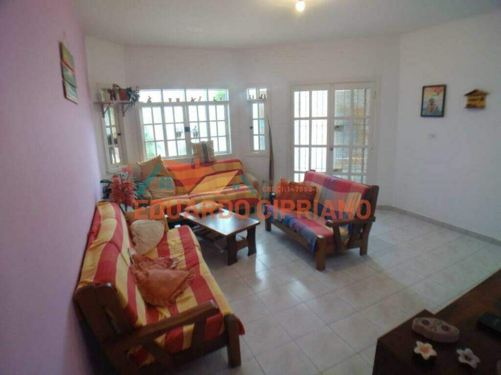 Casa à venda no Massaguaçu: 