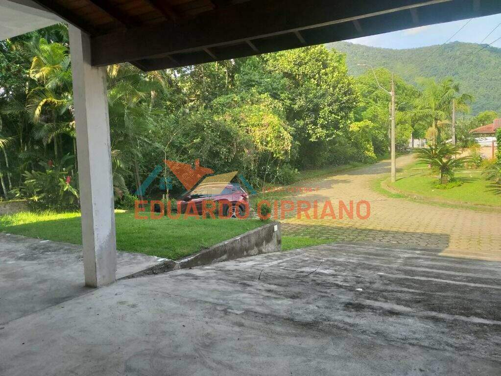 Casa à venda no Massaguaçu: 