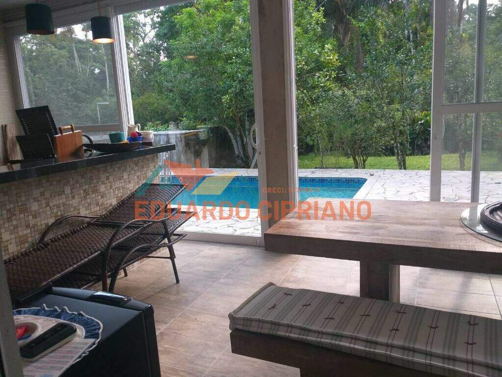 Casa à venda no Massaguaçu: 