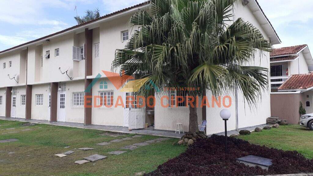 Casa à venda no Balneário Copacabana: 