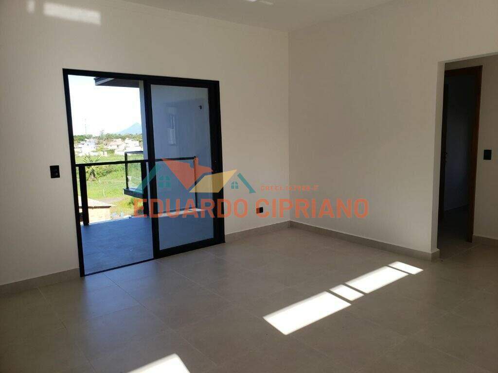 Casa à venda no Capricórnio II: 