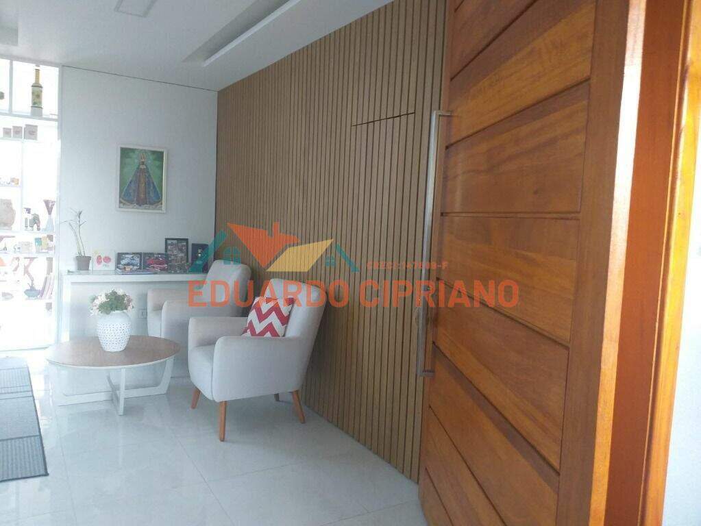 Casa à venda no Massaguaçu: 