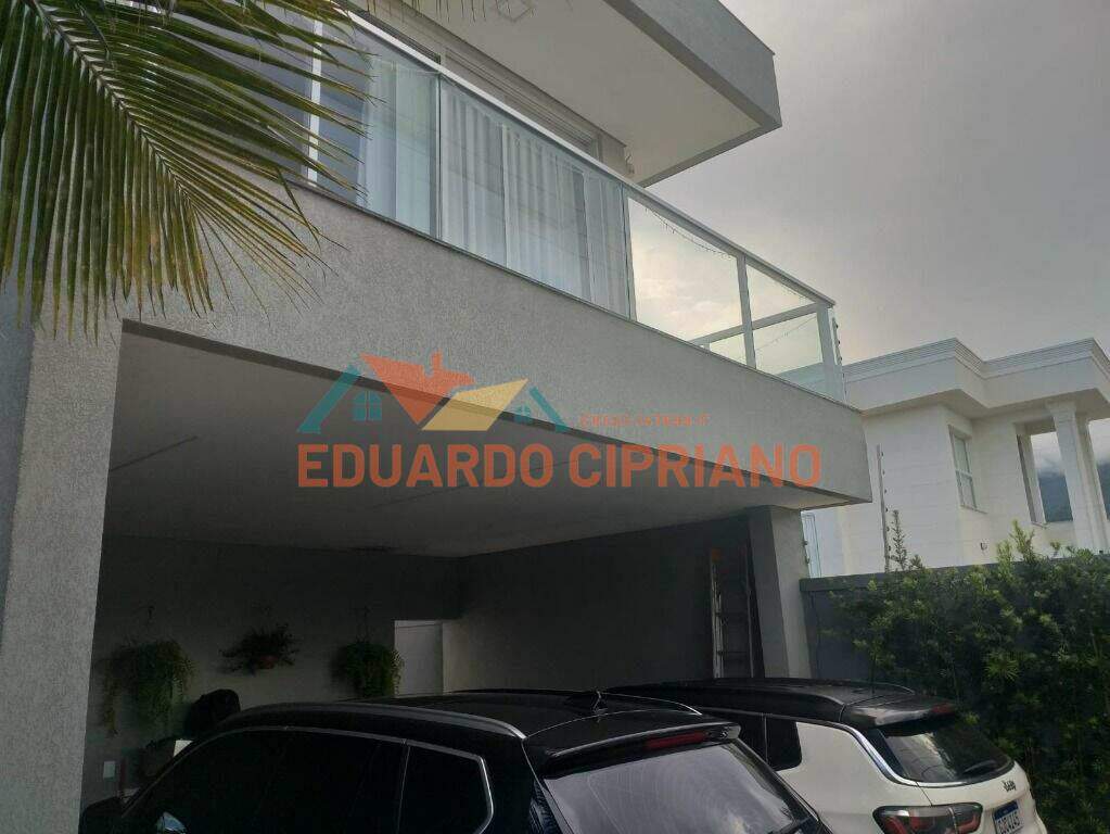 Casa à venda no Massaguaçu: 