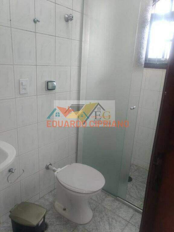 Casa à venda no Centro: 