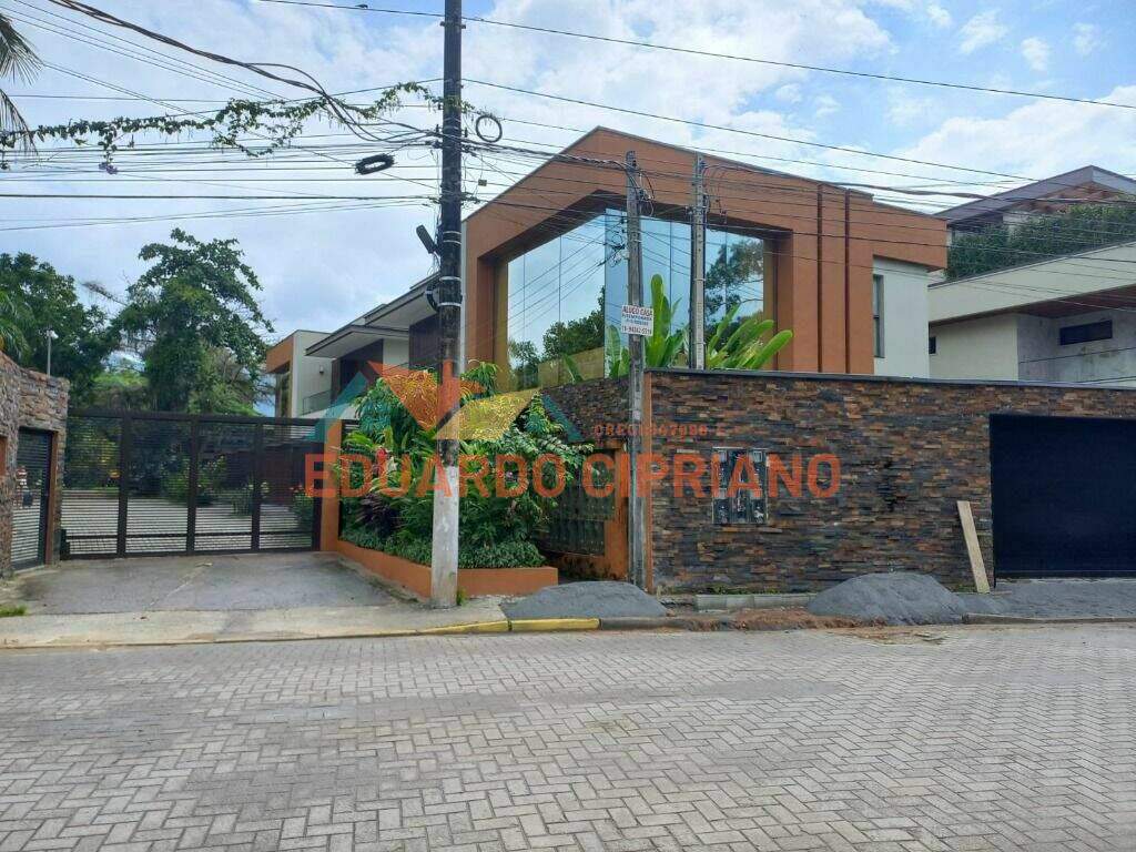 Casa à venda no Baleia: 