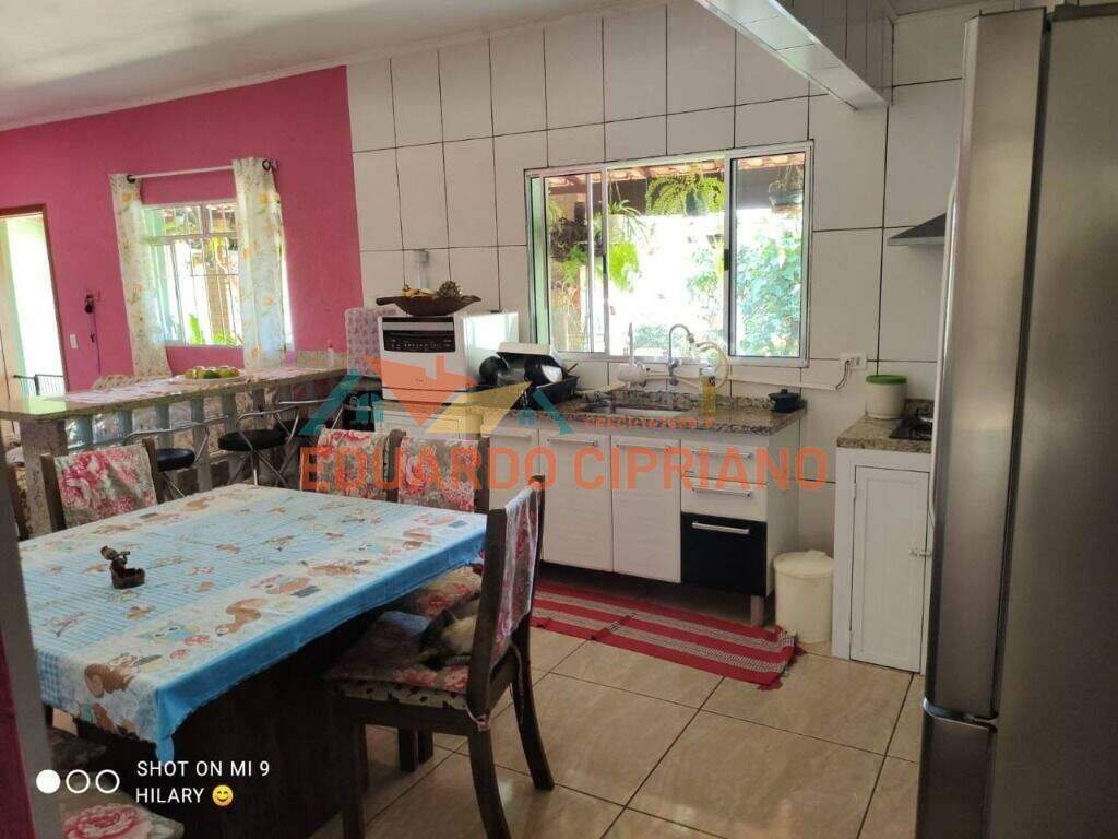 Casa à venda no Pontal de Santa Marina: 