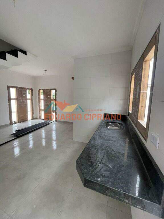 Sobrado à venda no Massaguaçu: 