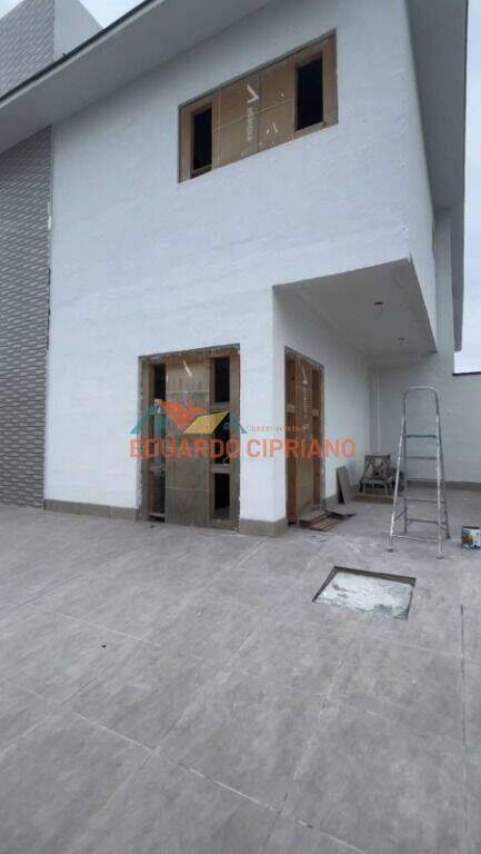 Sobrado à venda no Massaguaçu: 