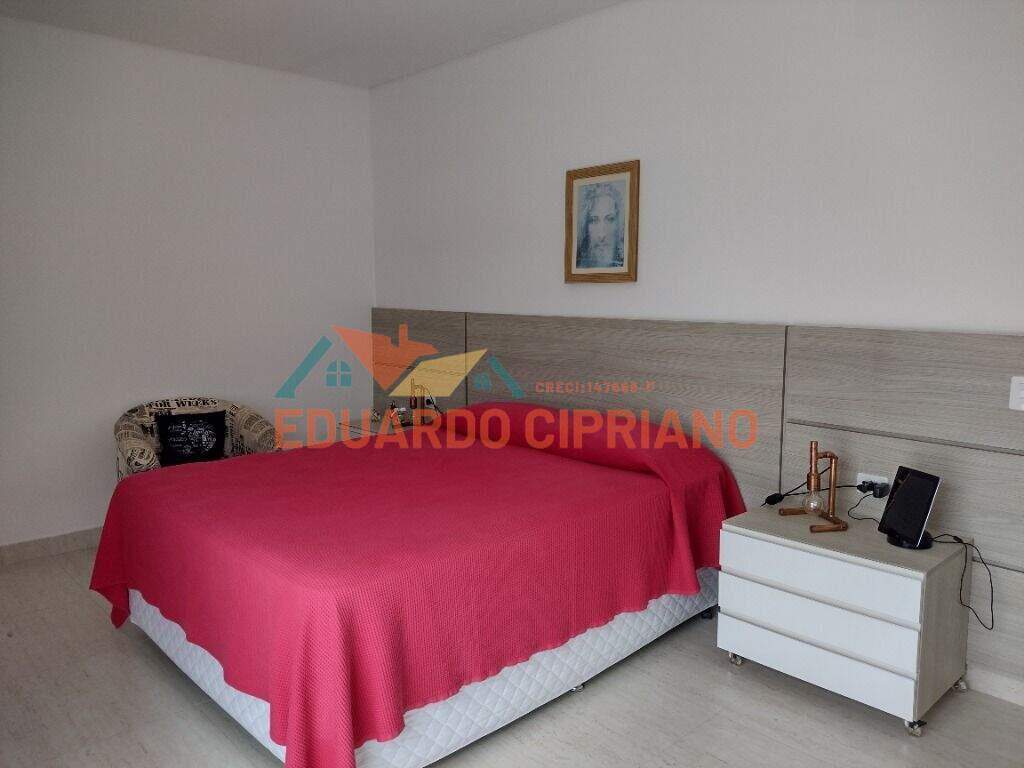 Sobrado à venda no Costa Nova: 