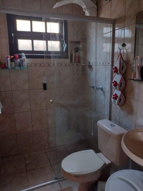 Casa à venda no Jardim Britânia: 