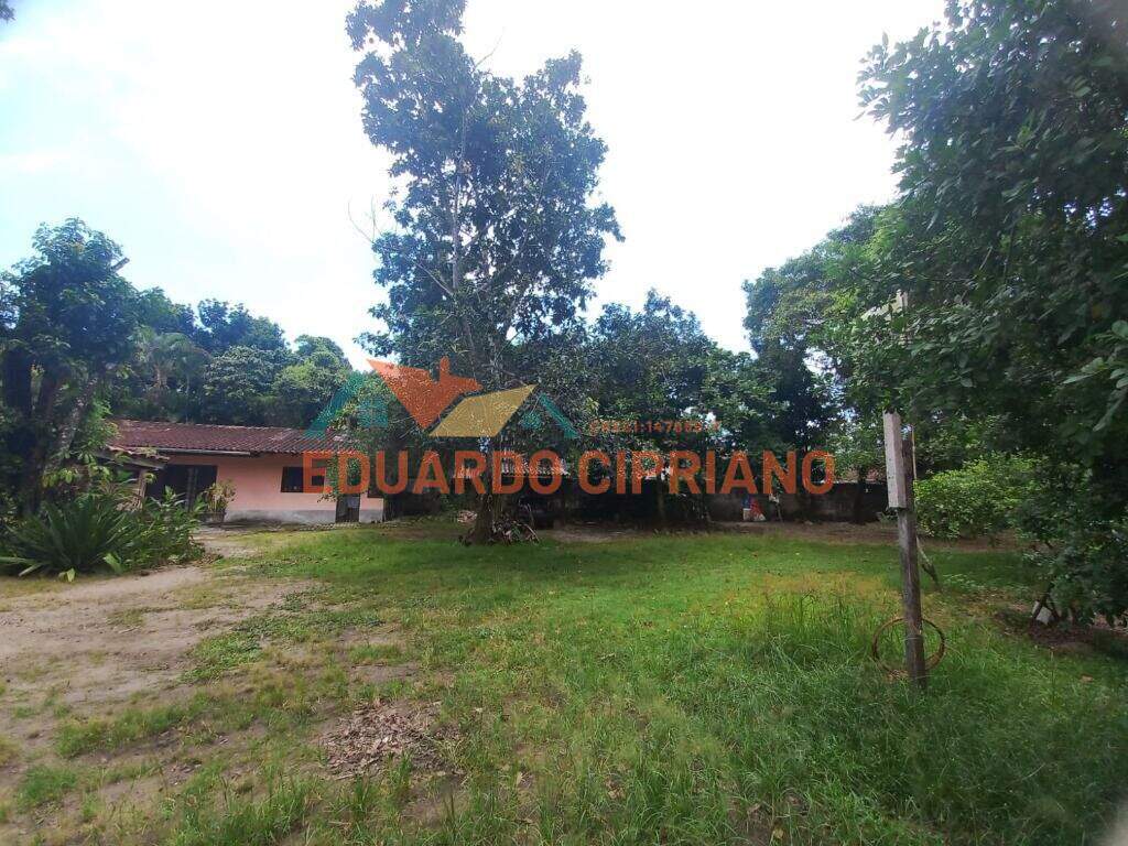 Casa à venda no Boiçucanga: 