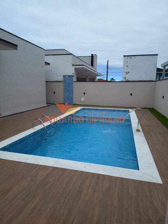 Sobrado à venda no Massaguaçu: 