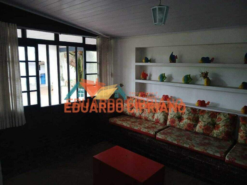 Área à venda no Porto Novo: 