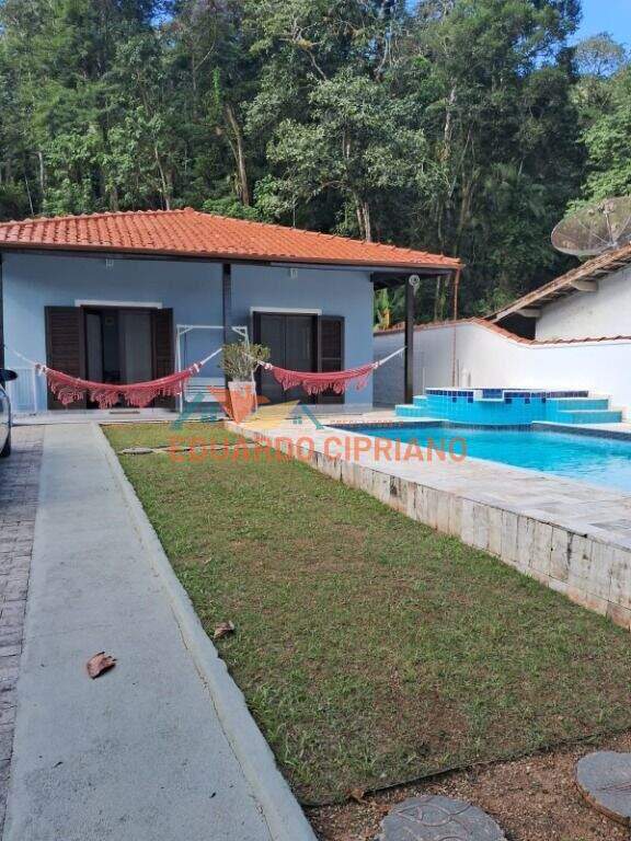 Casa à venda no Massaguaçu: 