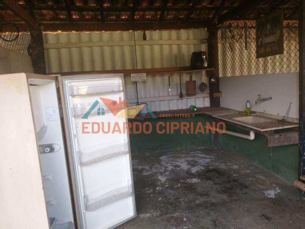 Sítio à venda no Capim da Angola: 