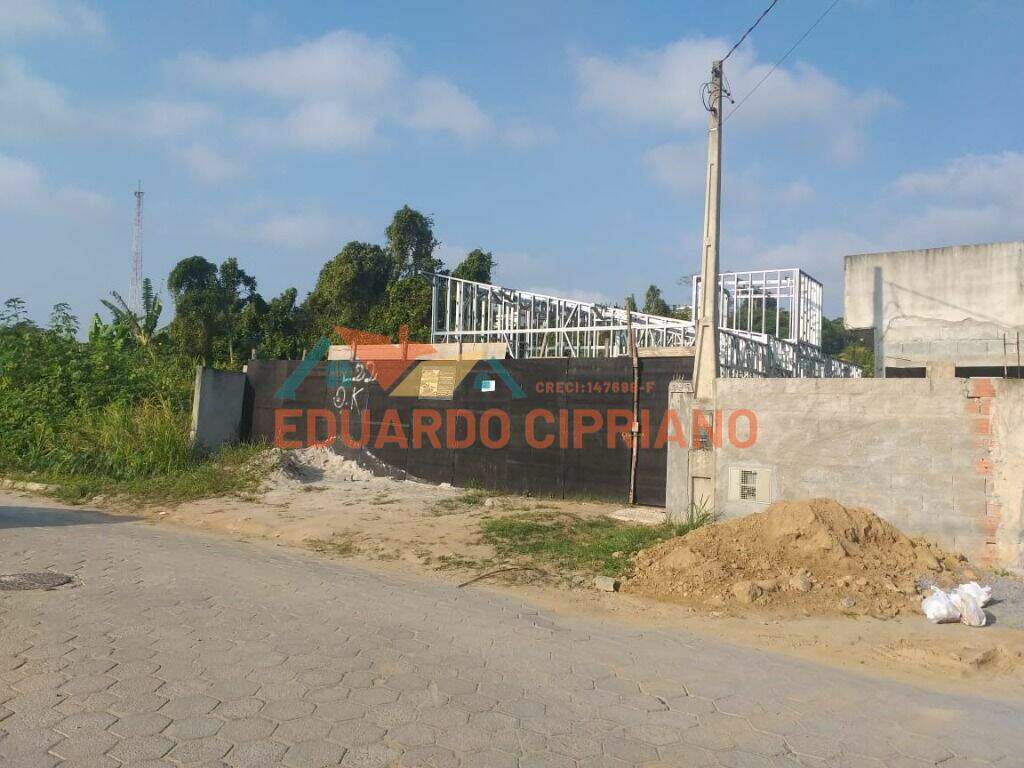 Casa à venda no Massaguaçu: 