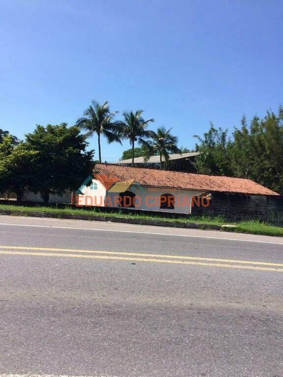 Casa à venda no Massaguaçu: 