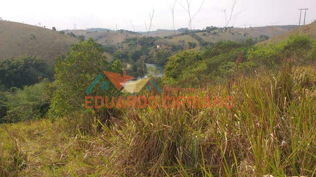 Terreno à venda no Zona Rural: 