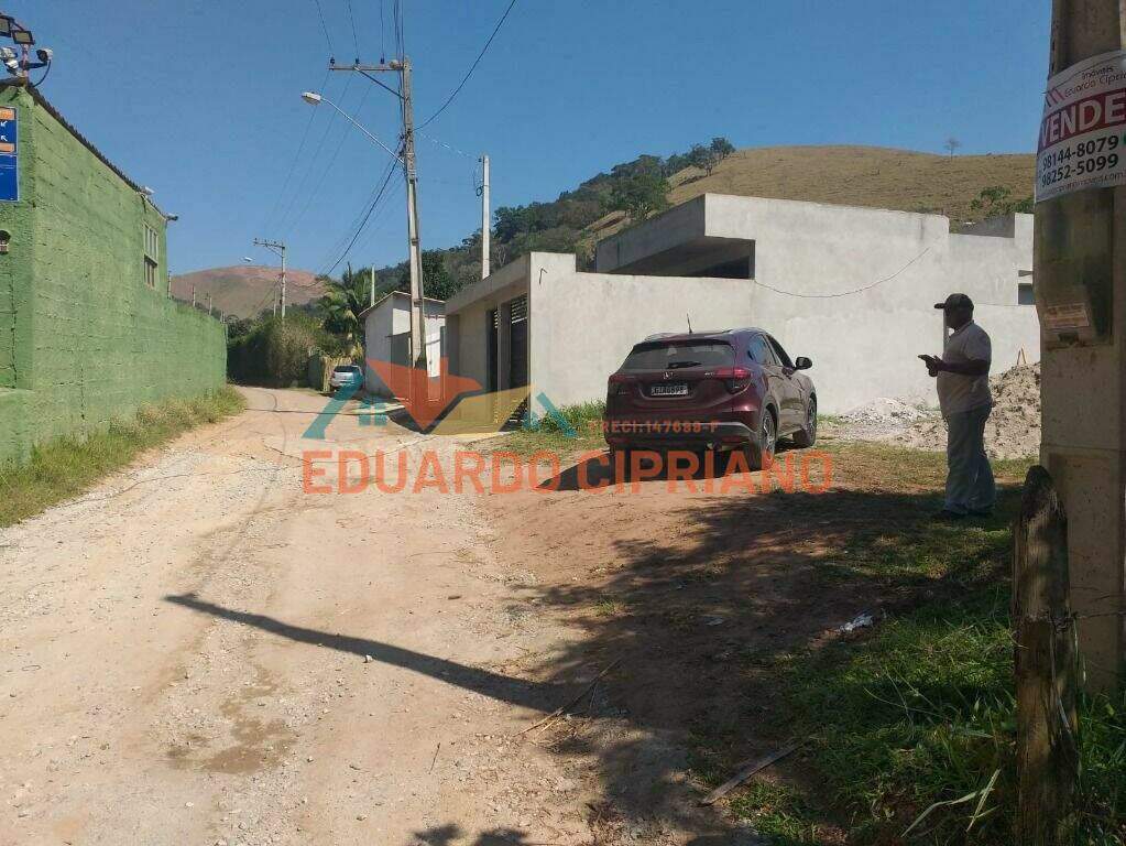 Terreno à venda no Zona Rural: 