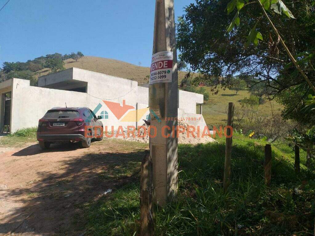 Terreno à venda no Zona Rural: 