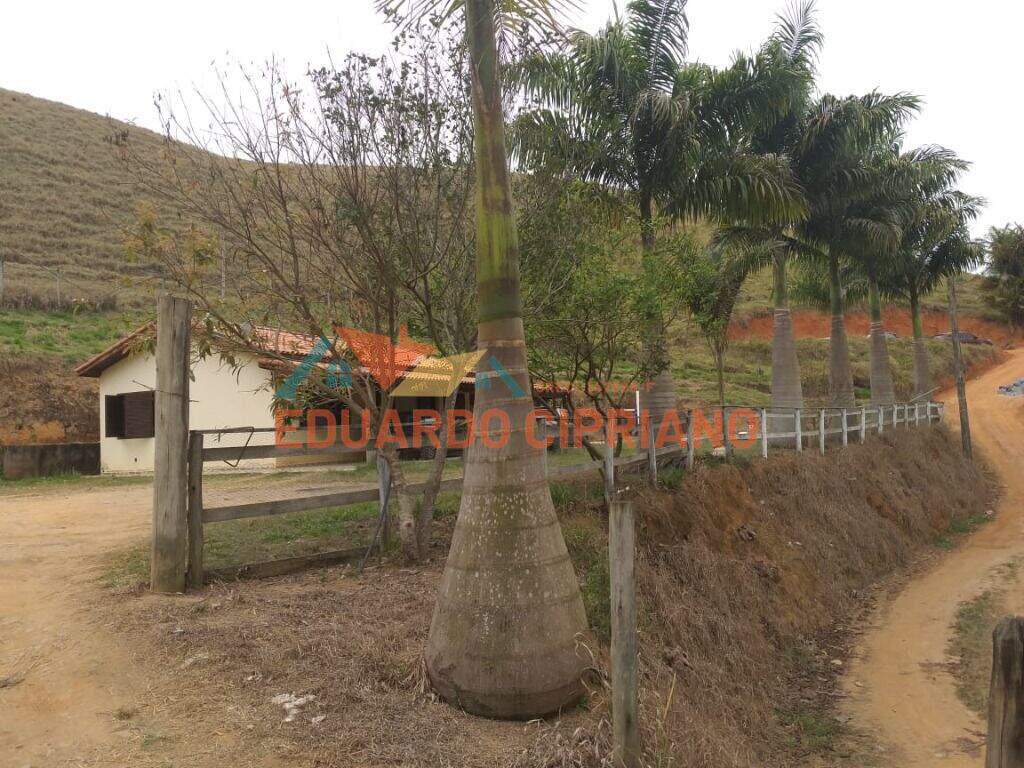 Chácara à venda no Zona Rural: 