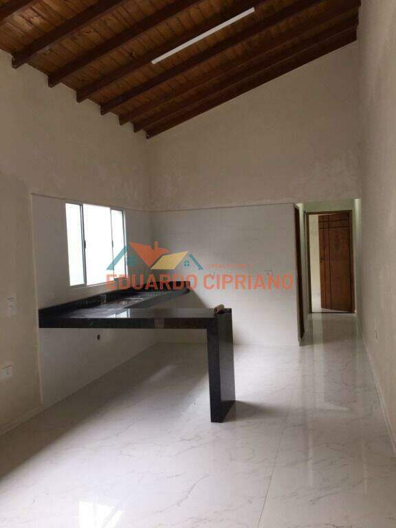 Casa à venda no Praia das Palmeiras: 