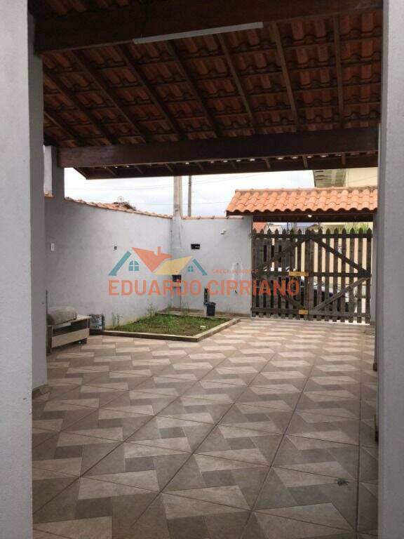 Casa à venda no Praia das Palmeiras: 