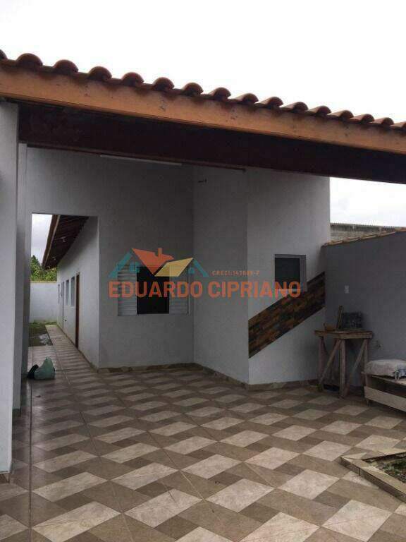 Casa à venda no Praia das Palmeiras: 