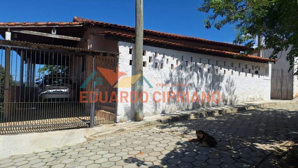 Casa à venda no Santa Edwiges: 